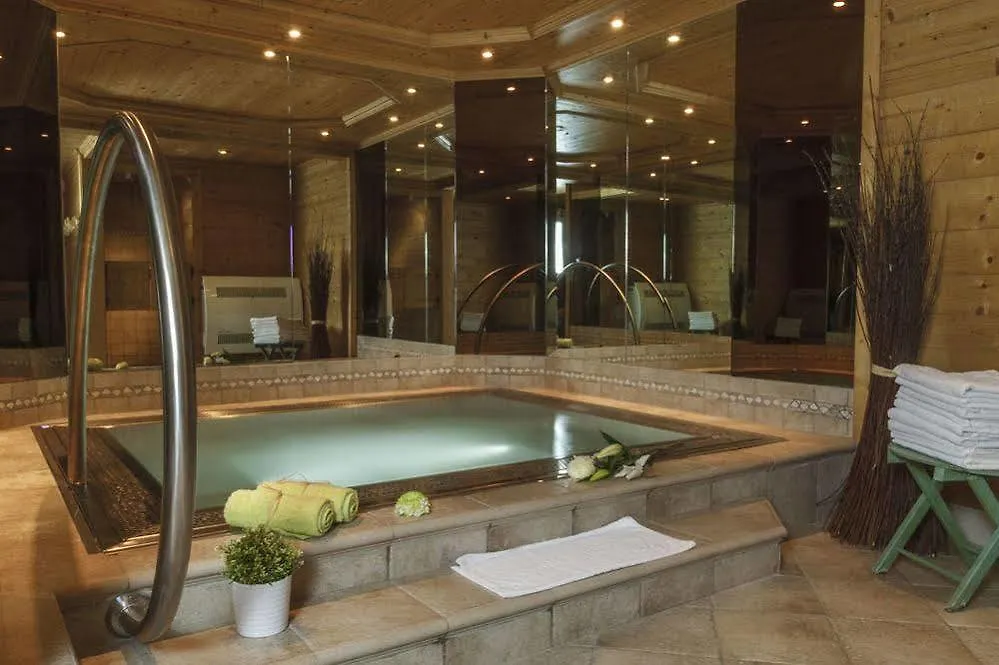 Aux Ducs De Savoie Hotel Combloux 4*,  France
